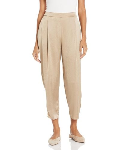 Theory Pleated Carrot Pant In Crushed Satin - Natural