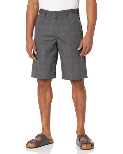 Dickies S Flex Regular Fit Plaid Flat Front 11in Casual Shorts - Gray