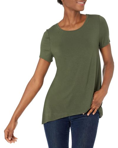 Amazon Essentials Kurzärmliges Swing-T-Shirt mit U-Ausschnitt und lockerer Passform - Grün