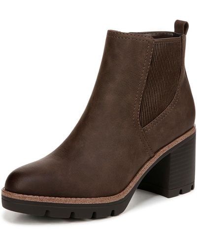Naturalizer S Madalynn Gore Water Repellent Lug Sole Ankle Boot Truffle Taupe Brown 8.5 W