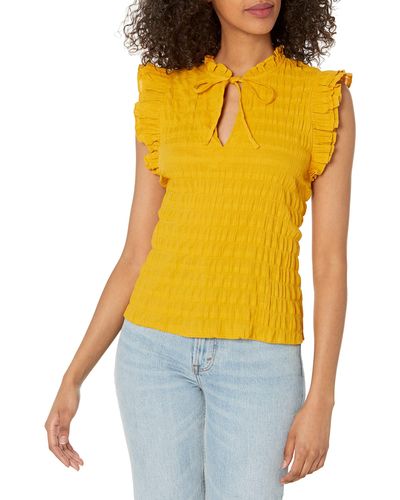 BB Dakota Womens Hearts A Flutter Top Shirt - Yellow