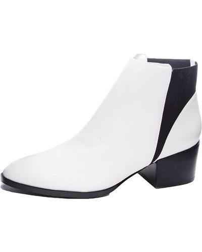 Chinese Laundry Finn Bootie - White
