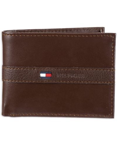 Tommy Hilfiger Thin Sleek Casual Bifold With 6 Credit Card Pockets And Removable Id - Brown