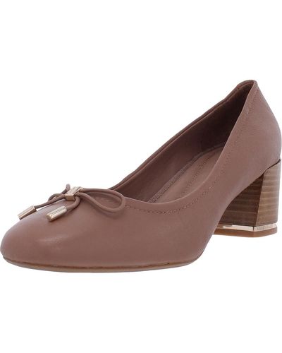 Kenneth Cole New York Womens Round Toe Pump - Brown