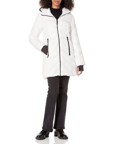 Kenneth Cole New York 3/4 Cire Puffer With Contrast - White