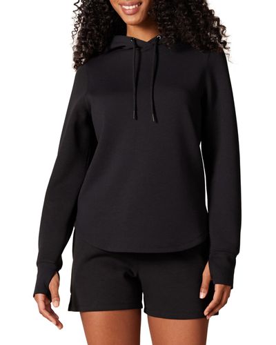 Amazon Essentials Langärmliges Active-Sweat-Sweatshirt mit Kapuze und normaler Passform - Schwarz