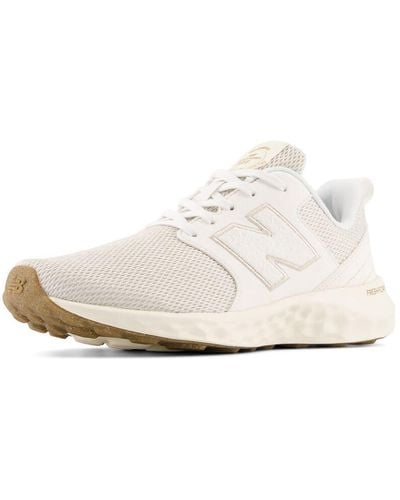 New Balance Fresh Foam Spt Lux V4 Running Shoe - White
