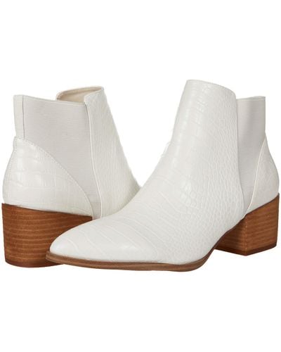 Chinese Laundry Finn Ankle Boot - White