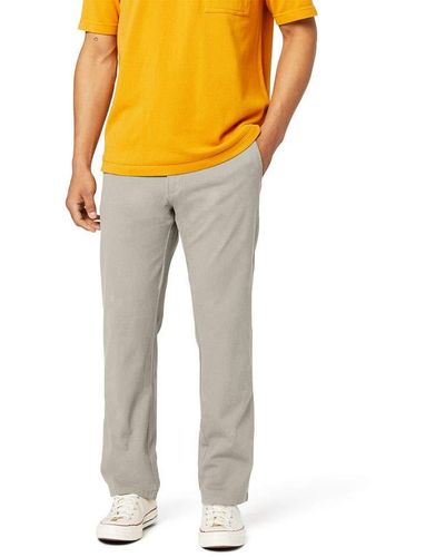 Dockers Straight Fit Ultimate Chino With Smart 360 Flex - Yellow