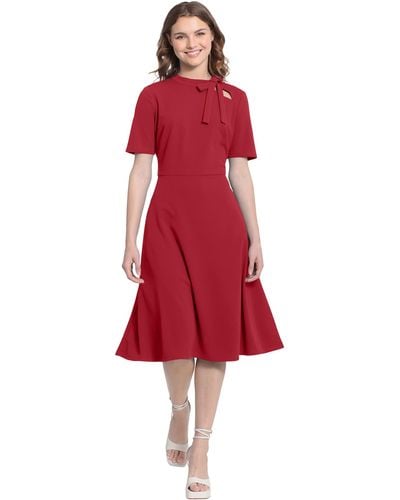 Maggy London Short Sleeve Fit And Flare Scuba Crepe Dress - Red