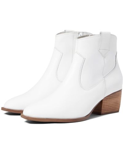 Seychelles Upside Fashion Boot - White