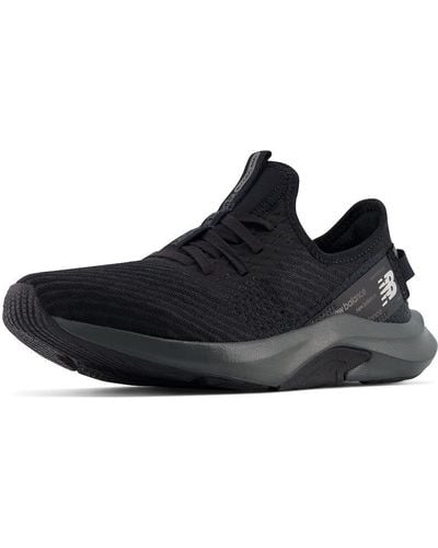 New Balance Dynasoft Nergize Sport V2 Cross Sneaker - Black