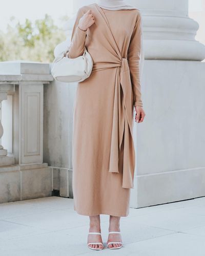 The Drop Praline Side Knotted Tie Maxi Dress By @withloveleena - Gray