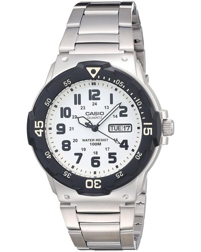 G-Shock Diver Style Quartz Watch With Stainless Steel Strap - Gray