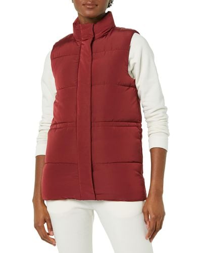 Amazon Essentials Relaxed-fit Water Repellent Recycled Polyester Puffer Vest - Red