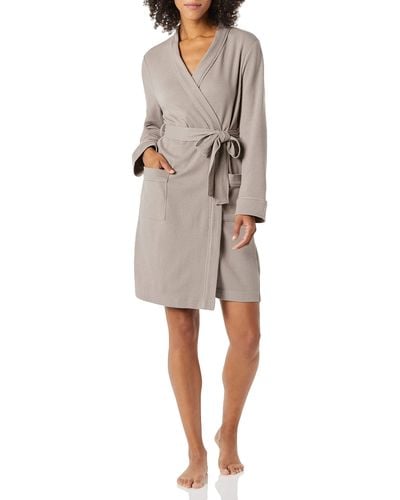 Amazon Essentials Lightweight Waffle Mid-length Robe - Natural