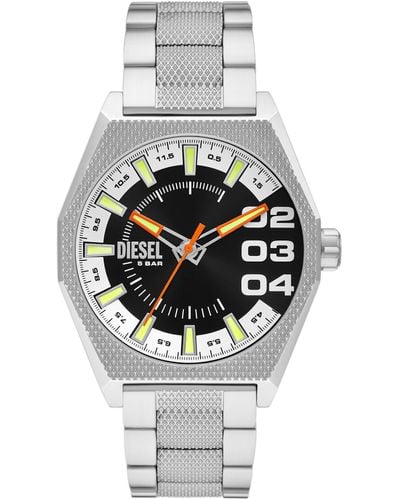 DIESEL 43mm Scraper Quartz Stainless Steel Three-hand Watch - Metallic