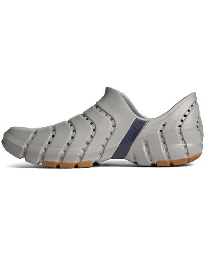 sperry top sider water shoes