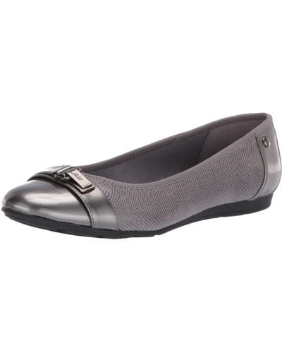 Anne Klein 's Able Comfortable Ballet Flat - Black