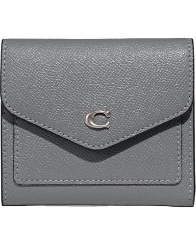 COACH Crossgrain Leather Wyn Small Wallet Gray Blue One Size