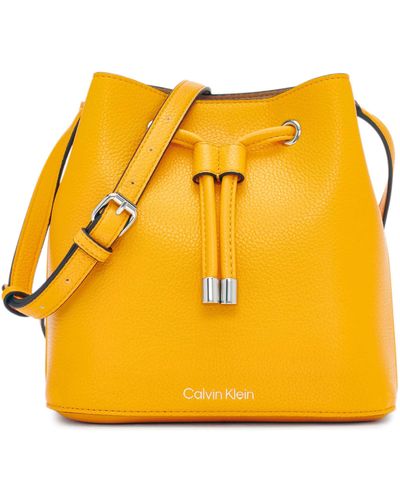 Calvin Klein Gabrianna Mini Bucket - Yellow