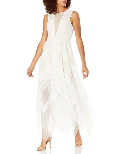 BCBGMAXAZRIA Flowy Lace Cocktail Dress - White