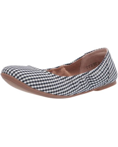 Women's Amazon Essentials Ballet flats and ballerina shoes from $20 | Lyst