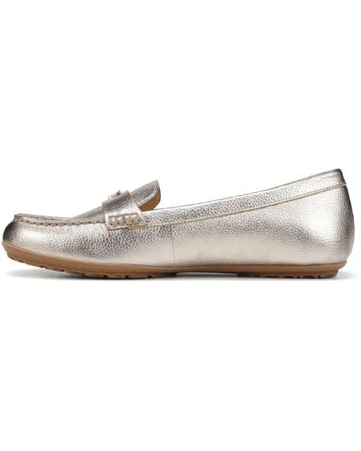 Naturalizer S Evie Slip On Casual Loafer Warm Silver Metallic Leather 7.5 W - White