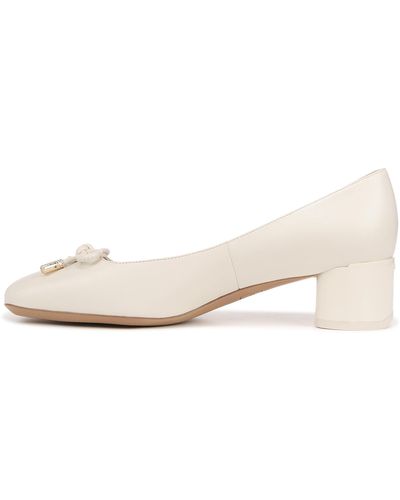 Cream block shop heel court shoes