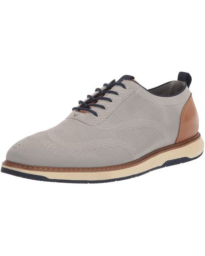 Vince Camuto Casual Oxford - White