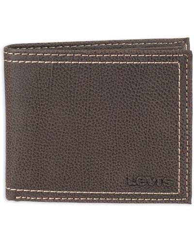 Levi's Extra Capacity Slimfold Wallet - Brown