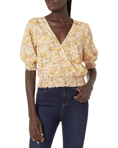 BCBGeneration Cropped Top With Short Sleeves And Smocked Waist - Multicolor