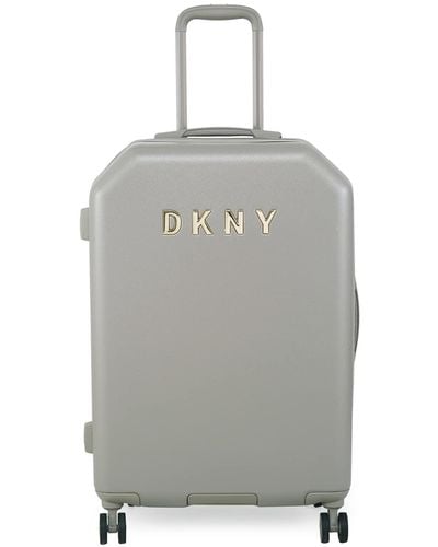 DKNY 28" Upright With 8 Spinner Wheels - Multicolor