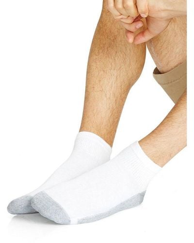Hanes `s Ankle Socks - White