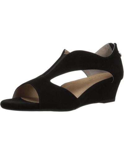 Bettye Muller Concepts Shaye Wedge Sandal - Black