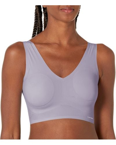 Calvin Klein Womens Invisibles Comfort Seamless Lightly Lined V