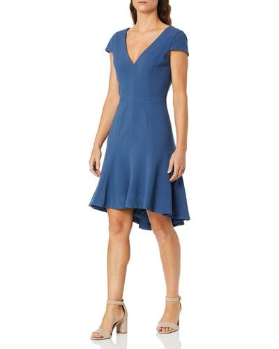 Dress the Population Bettie Short Sleeve Plunging Fit & Flare Short Dress Dress - Blue