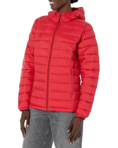 Amazon Essentials Lightweight Water-resistant Packable Hooded Puffer Jacket Down Alternative Coat - Red