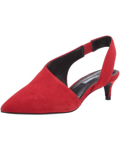 Charles David Picasso Pump - Red
