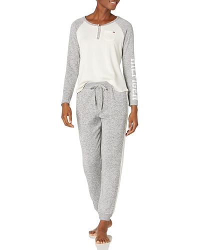 Tommy Hilfiger Sleepwear Long Sleeve Henley & Jogger Pajama Set - Gray
