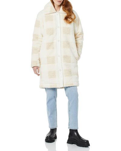 Amazon Essentials Oversized Teddy Sherpa Coat - White