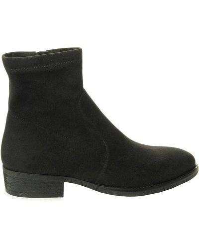 SALE!! Vaneli Nalda Boot