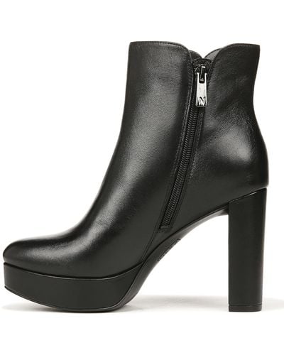 Naturalizer Baya Leather Comfort Booties in Black Lyst