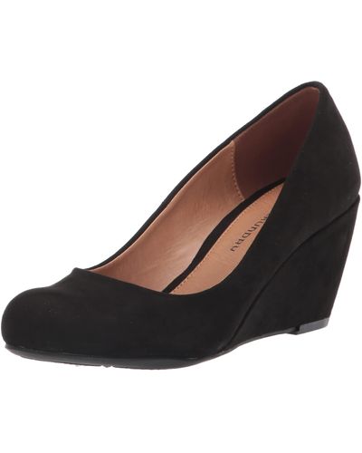 cl by laundry nima wedge pump