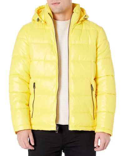 Guess Mid-weight Puffer Jacket With Removable Hood - Yellow