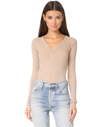 Enza Costa Cashmere Long Sleeve Cuffed V-neck Top With Thumbhole - Natural