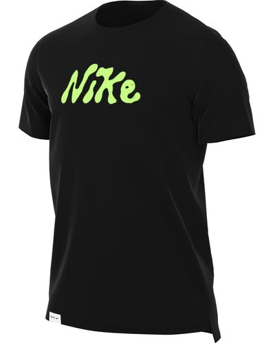 Nike Dri-fit Uv Miler Studio '72 T-shirt Met Korte Mouwen Voor - Zwart