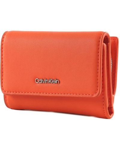 Calvin Klein CK Must Trifold SM Mono Wallet Flame - Rot