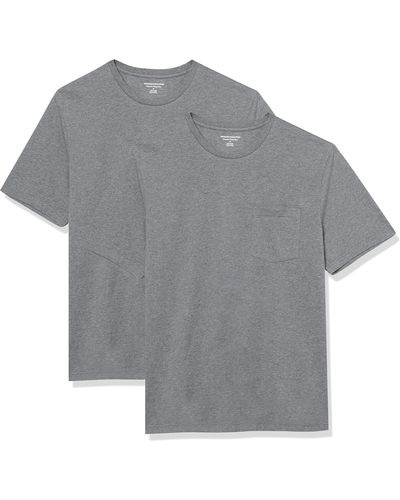 Amazon Essentials Camiseta con Bolsillo de Cuello a la Caja - Gris
