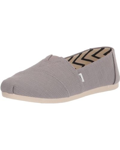 TOMS On - Wide Width Morning Dove 10 - Gray